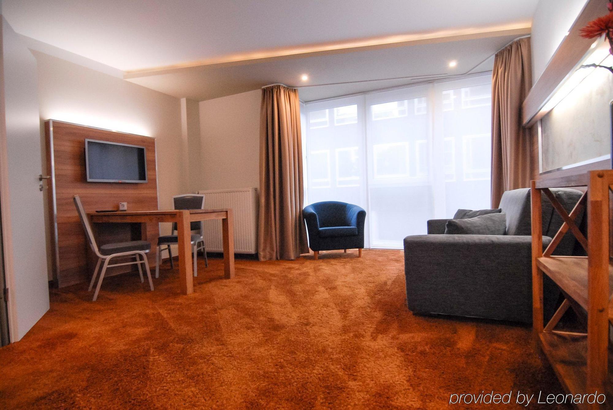 Petul Apart Hotel City Premium Essen Bagian luar foto