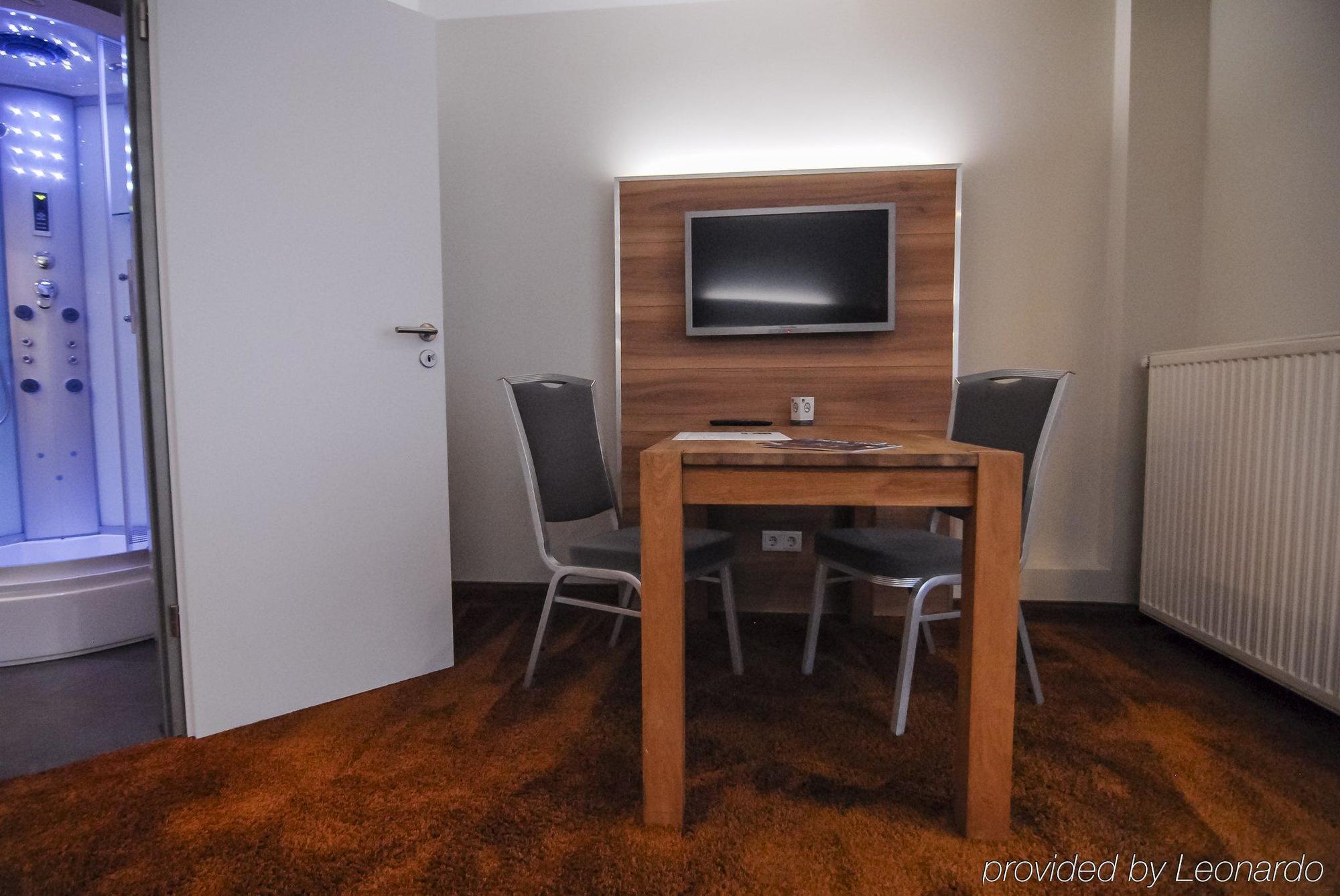 Petul Apart Hotel City Premium Essen Bagian luar foto