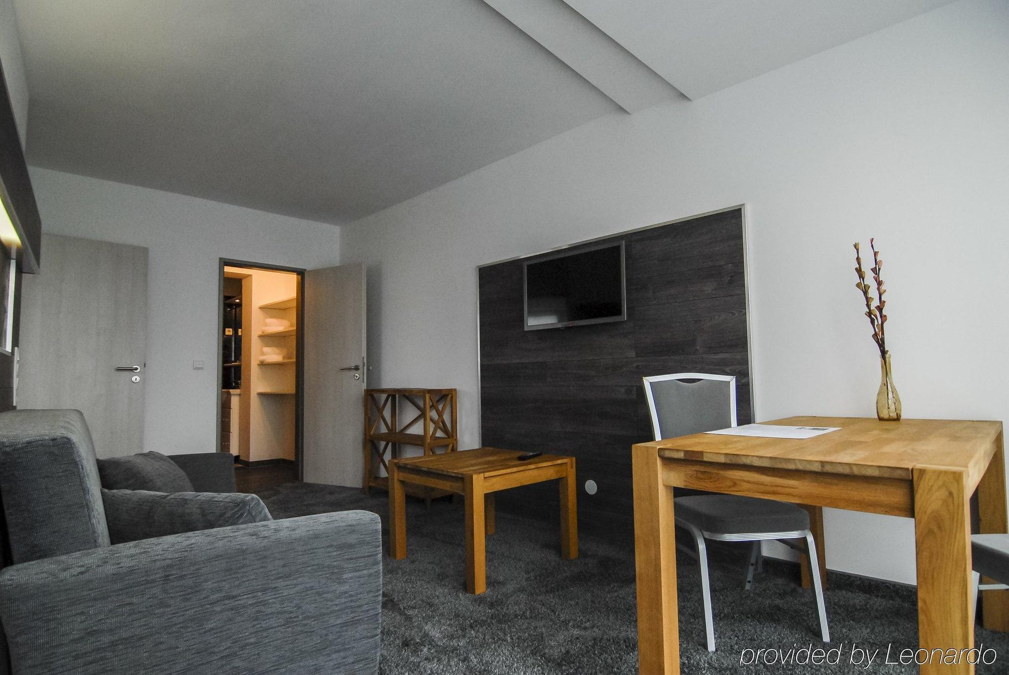 Petul Apart Hotel City Premium Essen Bagian luar foto