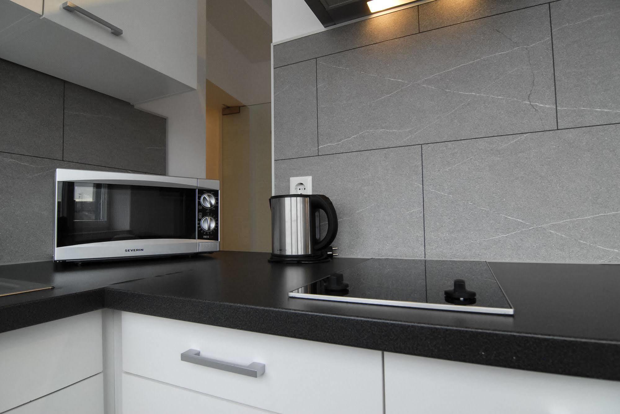 Petul Apart Hotel City Premium Essen Bagian luar foto